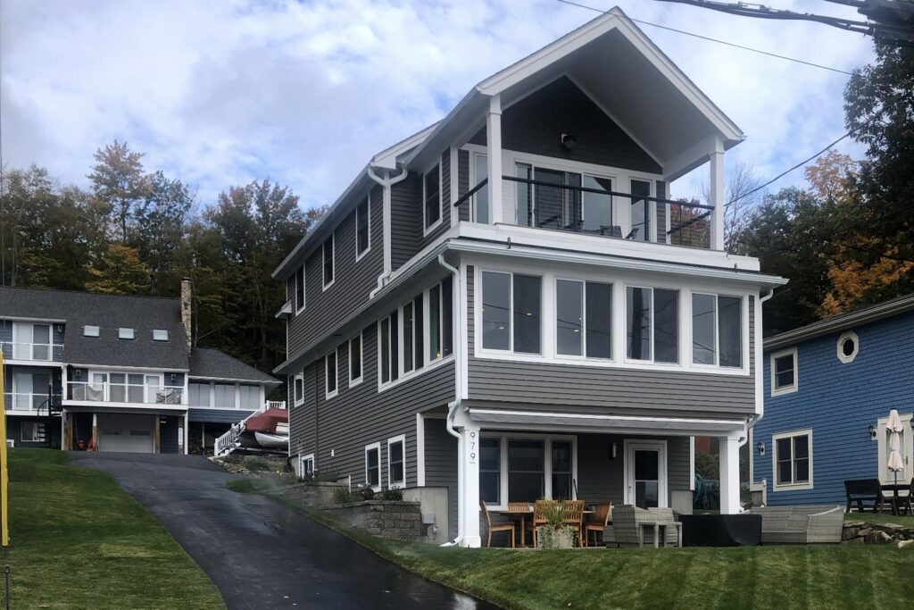 web exterior roofline preserved